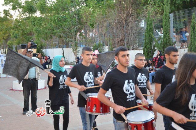 فيديو : الثانوية الجديدة تُبدع في اخراج تحفة فنية للفنان القسماوي عبد التمام ..ايها السادة .. هكذا يُحترم من اعطى للذكرى ..  